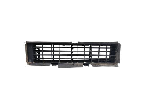 Grill Grill RENAULT KADJAR (HA_, HL_) 1.3 TCe 140 (HLNB, HLN1) (140 hp) 33886780 33886780