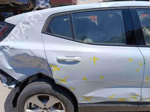 Used Right rear door Right rear door 37027326 37027326