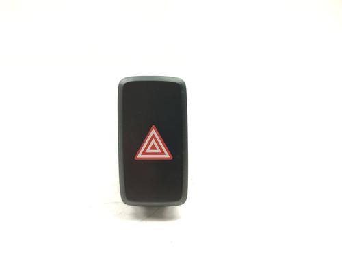 Used Warning switch KIA CEE'D (JD) 1.4 CVVT (90 hp) 30043668