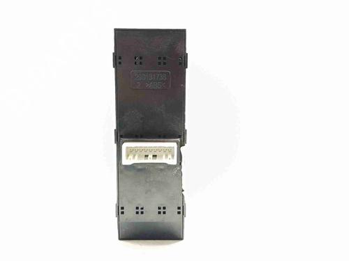 Left front window switch HYUNDAI i20 II (GB, IB) 1.2 | BP37027184I27 - Image 2