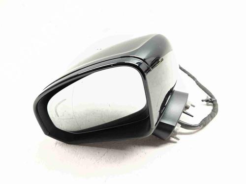 left-mirror-volvo-c40-539-2021-36988164 main image