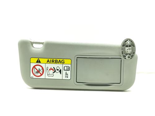 Højre solskærm Højre solskærm TOYOTA AURIS Estate (_E18_) 1.8 Hybrid (ZWE186_, ZWE186R, ZWE186H) (136 hp) 33938975 33938975