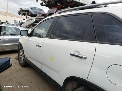 Kabinelys KIA SORENTO II (XM)  | BP27927063I8 