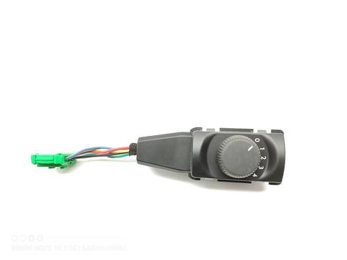 Used Switch PEUGEOT 5008 (0U_, 0E_) 1.6 HDi (114 hp) 21827606