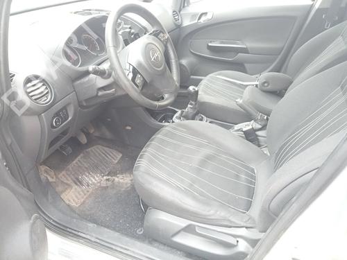 Fuse box OPEL CORSA D (S07) 1.3 CDTI (L08, L68) | BP25798763E1 
