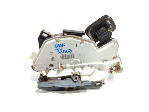 Used Front left lock SEAT LEON (5F1) [2012-2021]  16843720