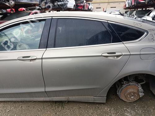 Puerta trasera izquierda FORD MONDEO V Hatchback (CE) [2014-2025]  30776573