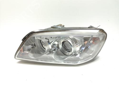 Used Left headlight CHEVROLET CAPTIVA (C100, C140) 2.0 D 4WD (150 hp) 18413544