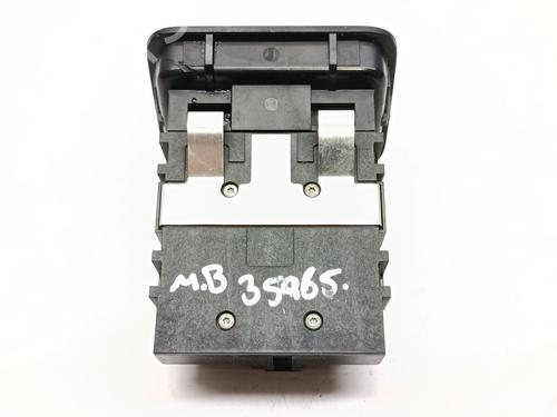 Hand brake MERCEDES-BENZ A-CLASS (W176) A 200 CDI / d (176.008) | BP32385110I18