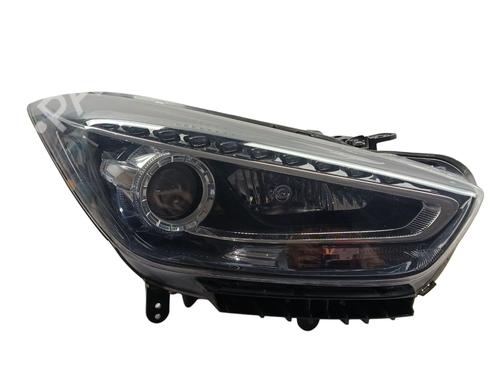 Right headlight HYUNDAI i40 I (VF) | BP31856123C29