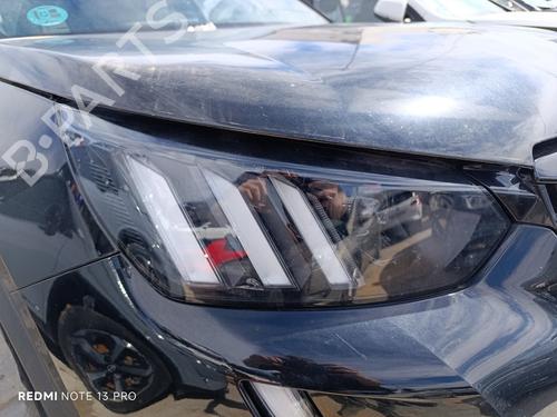 Used Right headlight PEUGEOT 2008 II (UD_, US_, UY_, UJ_, UR_, UC_) [2019-2025]  29715407