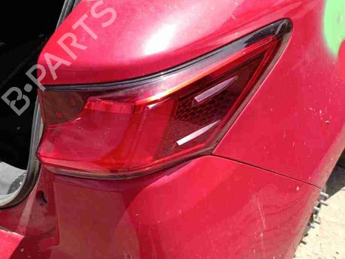 right-taillight-lexus-ct-zwa10_-2010-40299277 main image
