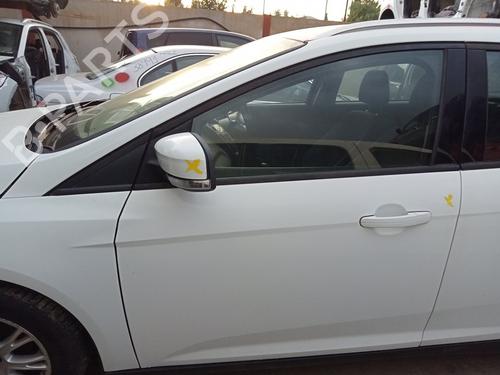 Dør venstre foran FORD FOCUS III Turnier 1.6 TDCi (115 hp) 31012923
