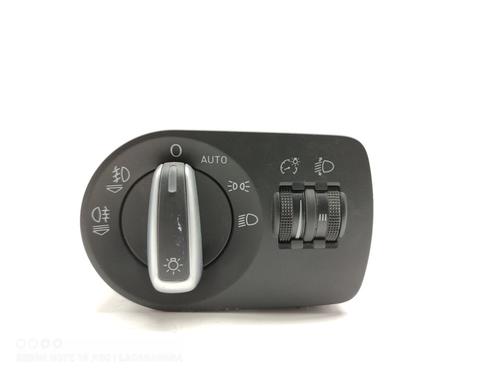 Used Headlight switch AUDI A3 Sportback (8PA) 1.6 TDI (105 hp) 21821139