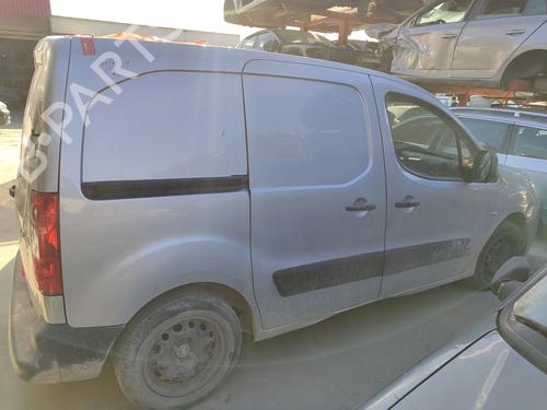 Guarda-lamas direito CITROËN BERLINGO MULTISPACE (B9)  | BP24621384C42 
