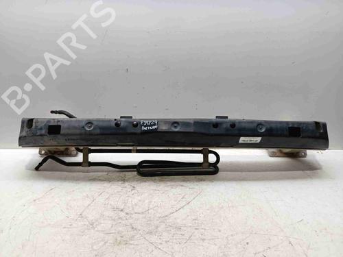 Used Front bumper reinforcement Front bumper reinforcement 37417364 37417364