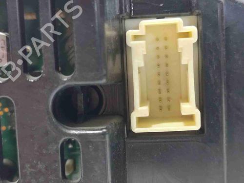 Used Instrument cluster Instrument cluster 38174696 38174696