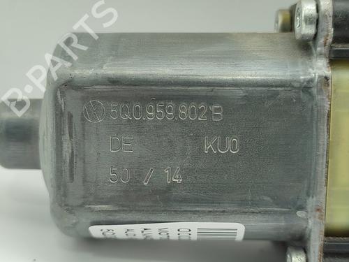 Right front window motor AUDI A3 Sportback (8VA, 8VF) 1.6 TDI | BP16506425E20 