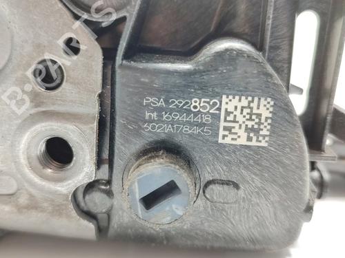 Rear right lock OPEL CORSA F (P2JO) 1.2 (68) | BP16511759C99 