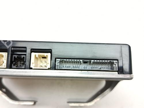 Electronic module TOYOTA COROLLA Estate (_E21_) | BP33705075M83 - Image 4