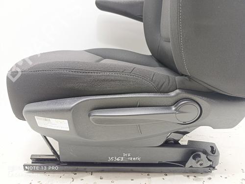 Left front seat RENAULT TRAFIC III Van (FG_)  | BP21001614C15 