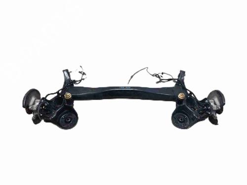 Used Rear axle Rear axle PEUGEOT 5008 II (MC_, MJ_, MR_, M4_) 1.6 BlueHDi 120 (MCBHZH, MCBHZW) (120 hp) 40265470 40265470