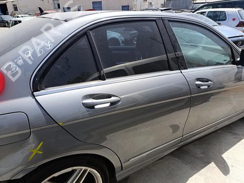 Right rear door MERCEDES-BENZ C-CLASS (W204) C 320 CDI (204.022) A2047300205 |