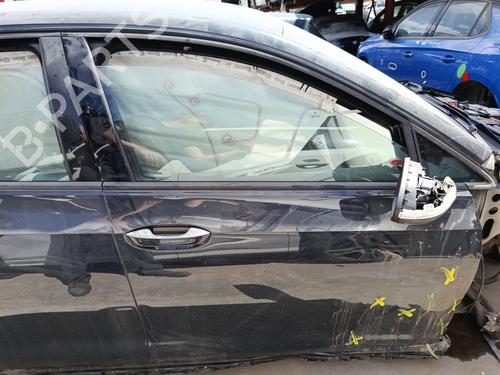 right-front-door-vw-golf-viii-cd1-da1-2019-35949379 main image