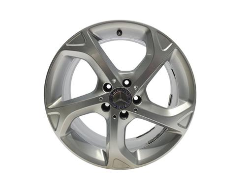 Used Rim MERCEDES-BENZ GLA-CLASS (X156) GLA 200 CDI / d (156.908) (136 hp) 29561430