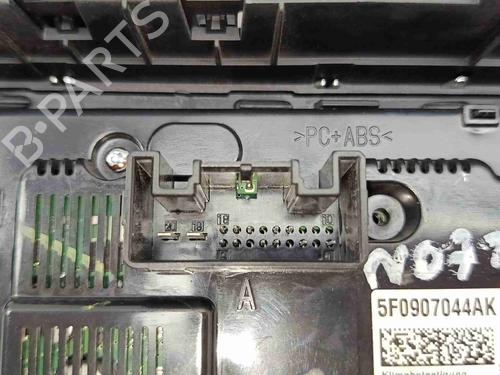 Climate control SEAT LEON ST (5F8) 1.2 TSI | BP37795266I5 - Image 4