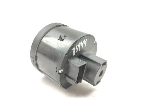 Forlygtekontakt VW GOLF PLUS V (5M1, 521)  | BP30004483I24 