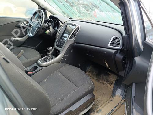 Engine control unit (ECU) OPEL ASTRA J (P10)  | BP25330933M57 