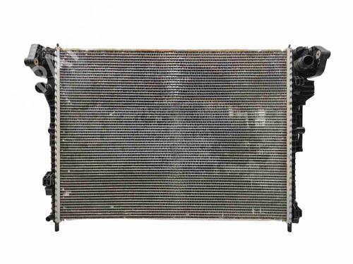 Used Water radiator Water radiator 37232292 37232292