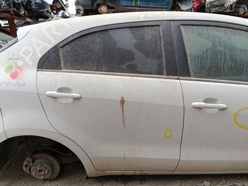 Used Right rear door KIA RIO III (UB) 1.2 CVVT (84 hp) 27398342
