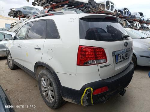 Kabinelys KIA SORENTO II (XM)  | BP27927063I8 