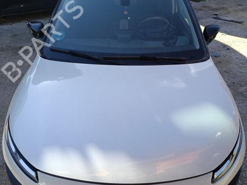 hood-citroen-c4-cactus-2014-32680920 main image