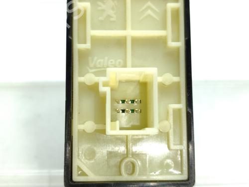 Switch PEUGEOT 208 I (CA_, CC_) 1.4 VTi | BP17571903I30