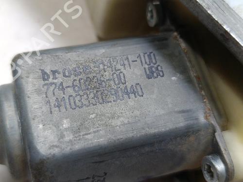 Front right window mechanism PEUGEOT 5008 (0U_, 0E_) 1.6 HDi | BP28693717C23 