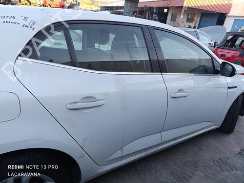 Left mirror RENAULT MEGANE IV Hatchback (B9A/M/N_) 1.5 dCi 110 (B9A3) | BP29073819C26 