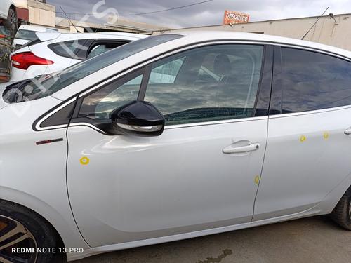 Used Left front door PEUGEOT 208 I (CA_, CC_) [2012-2021]  29721030