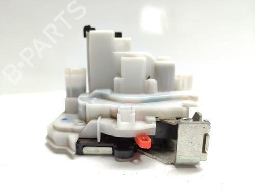 Used Front right lock OPEL COMBO Box Body/MPV (X12) 1.3 CDTI (B05) (90 hp) 17546051
