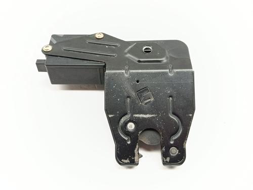 Used Tailgate lock Tailgate lock BMW 7 (E65, E66, E67) [2001-2009] 33208692 33208692