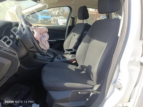 Engine control unit (ECU) FORD FOCUS III  | BP25791377M57 