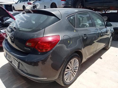 Left headlight OPEL ASTRA J (P10) | BP31339755C28