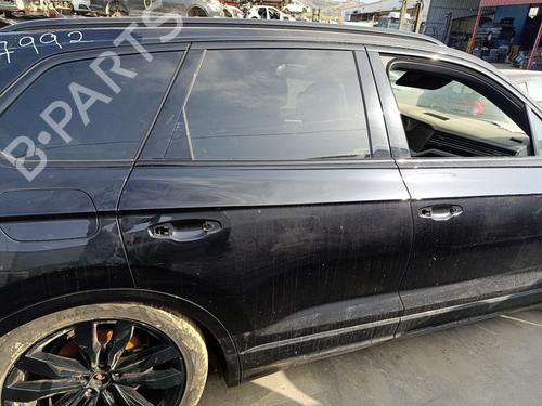 Used Right rear door VW TOUAREG (CR7, RC8) [2017-2025]  29358187