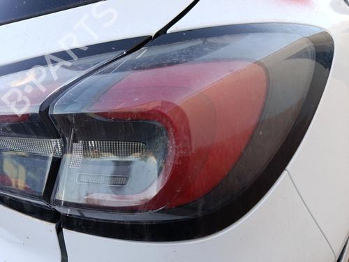 right-taillight-ford-puma-j2k-cf7-2019-33941020 main image
