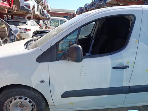 Used Left front door Left front door PEUGEOT PARTNER Box Body/MPV 1.6 BlueHDi 100 (100 hp) 34508968 34508968