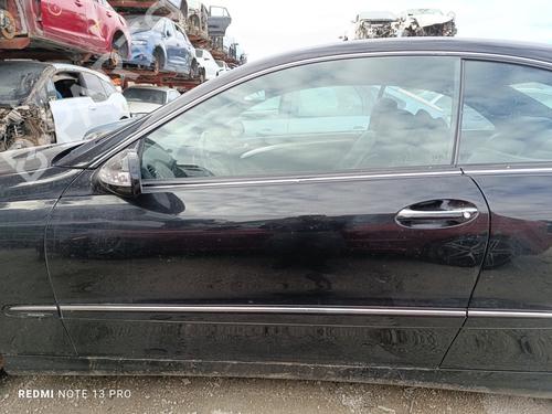 Used Left front door MERCEDES-BENZ CLK (C209) [2002-2010]  23269953