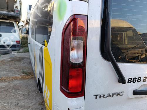 Used Left taillight RENAULT TRAFIC III Van (FG_) [2014-2025]  29002192