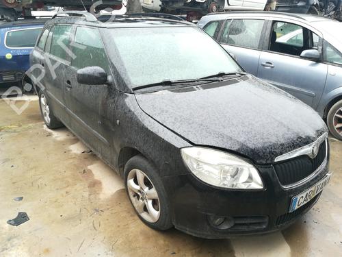 Engine control unit (ECU) SKODA FABIA II Combi (545) 1.9 TDI | BP25791414M57 